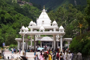 How to Planning Your Trip to Vaishno Devi from Delhi?